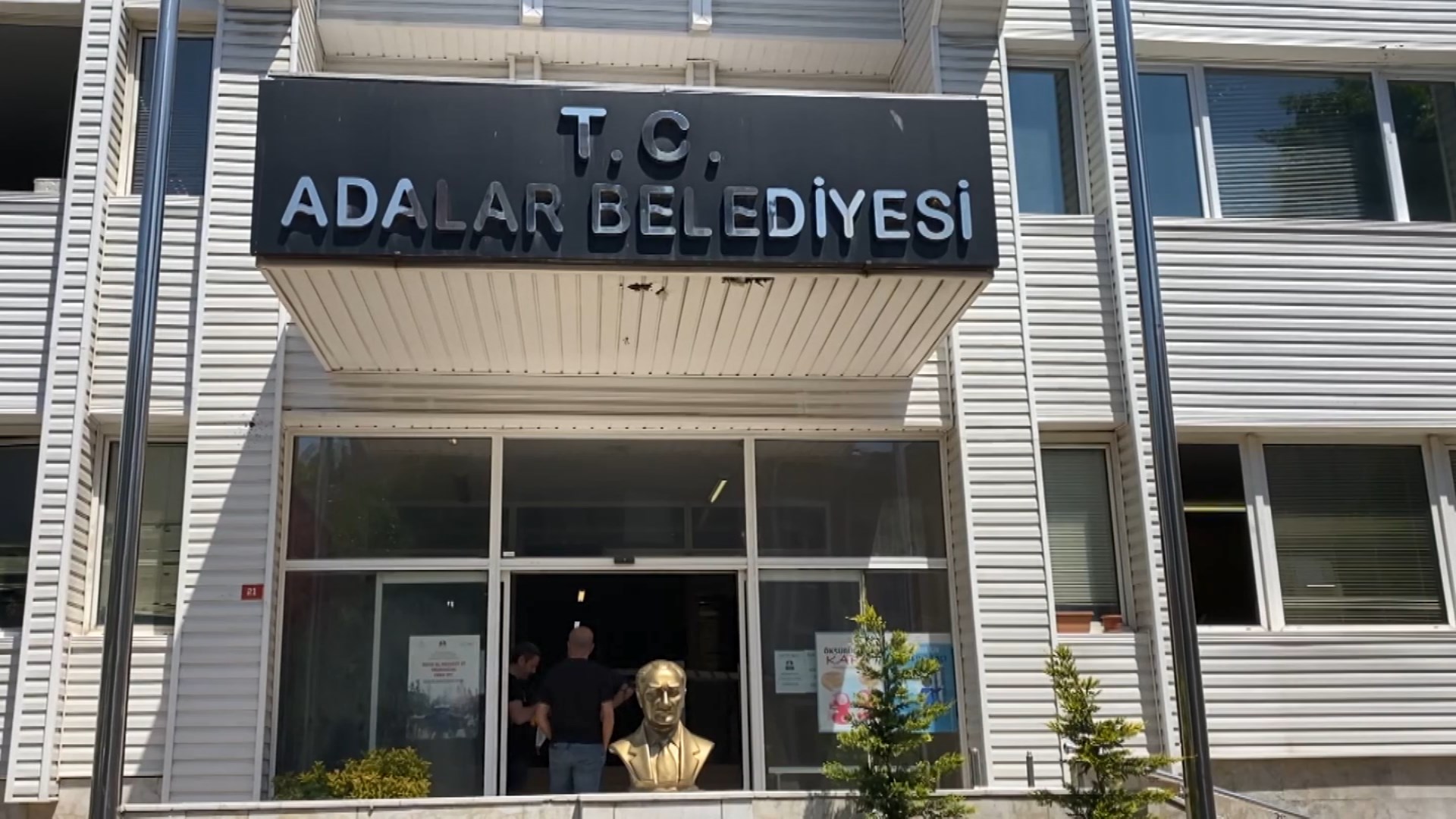 adalar-belediyesine-rusvet-operasyonu-1370202-406876.jpg