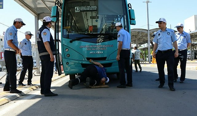 halk-otobuslerinde-havali-korna-denetimi-422.jpg