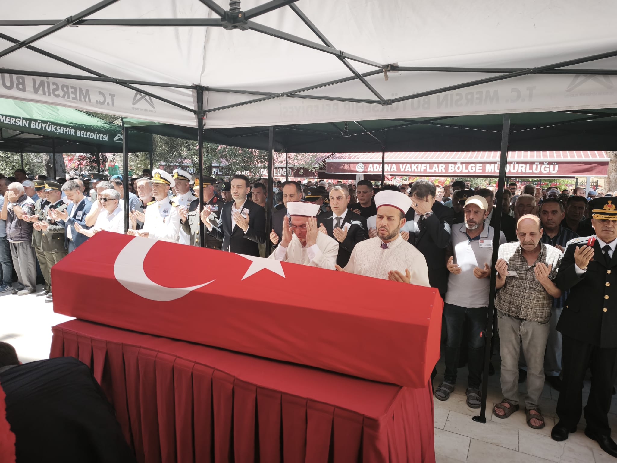 suriyede-rahatsizlanip-sehit-olan-basca-1382947-410667.jpg