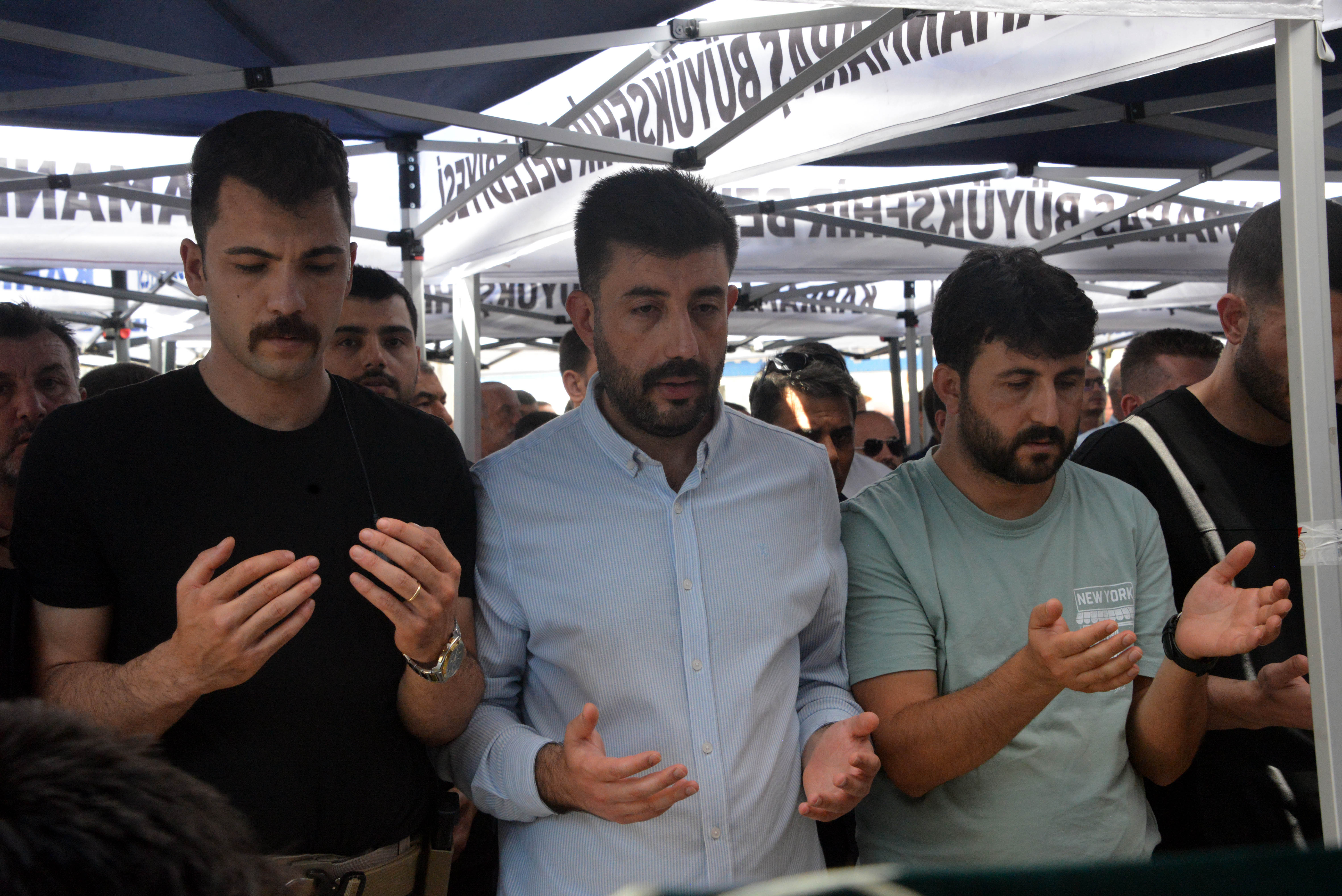 yanginda-olen-engelli-3-kardes-topraga-v-1383071-410710.jpg