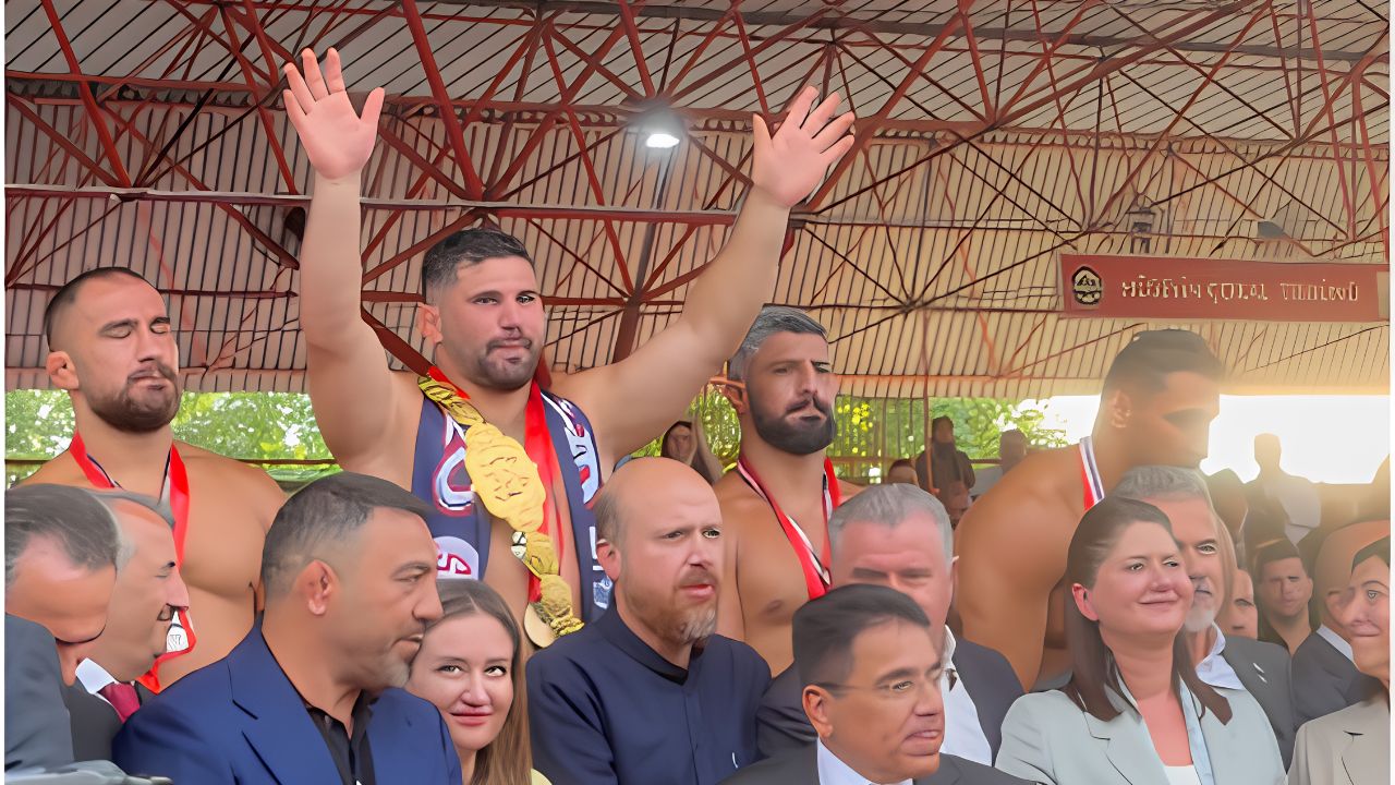 kirkpinar-baspehlivani-erkan-tas-kimdir-kac-yasinda-nereli-ve-evli-mi-mustafa-tas-ile-akraba-mi.jpg