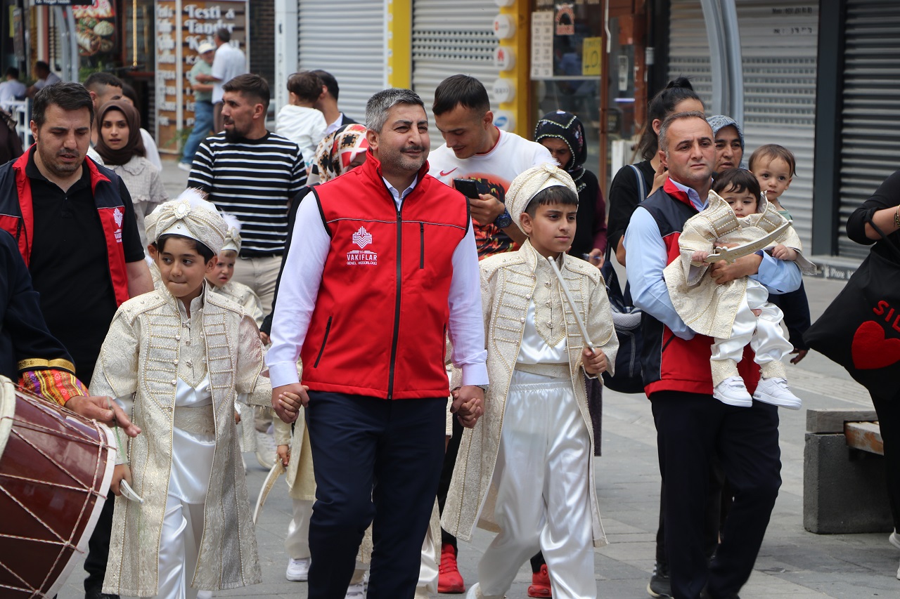aa-20260719-42012959-42012954-yozgatta-duzenlenen-solenle-30-cocuk-sunnet-ettirildi.jpg