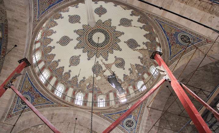 hacy-yusuf-tay-cami-11.gif