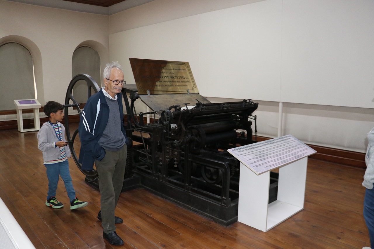 aa-20260902-42365845-42365835-sivas-ataturk-ve-kongre-muzesi-8-ayda-100-bini-askin-ziyaretci-agirladi.jpg