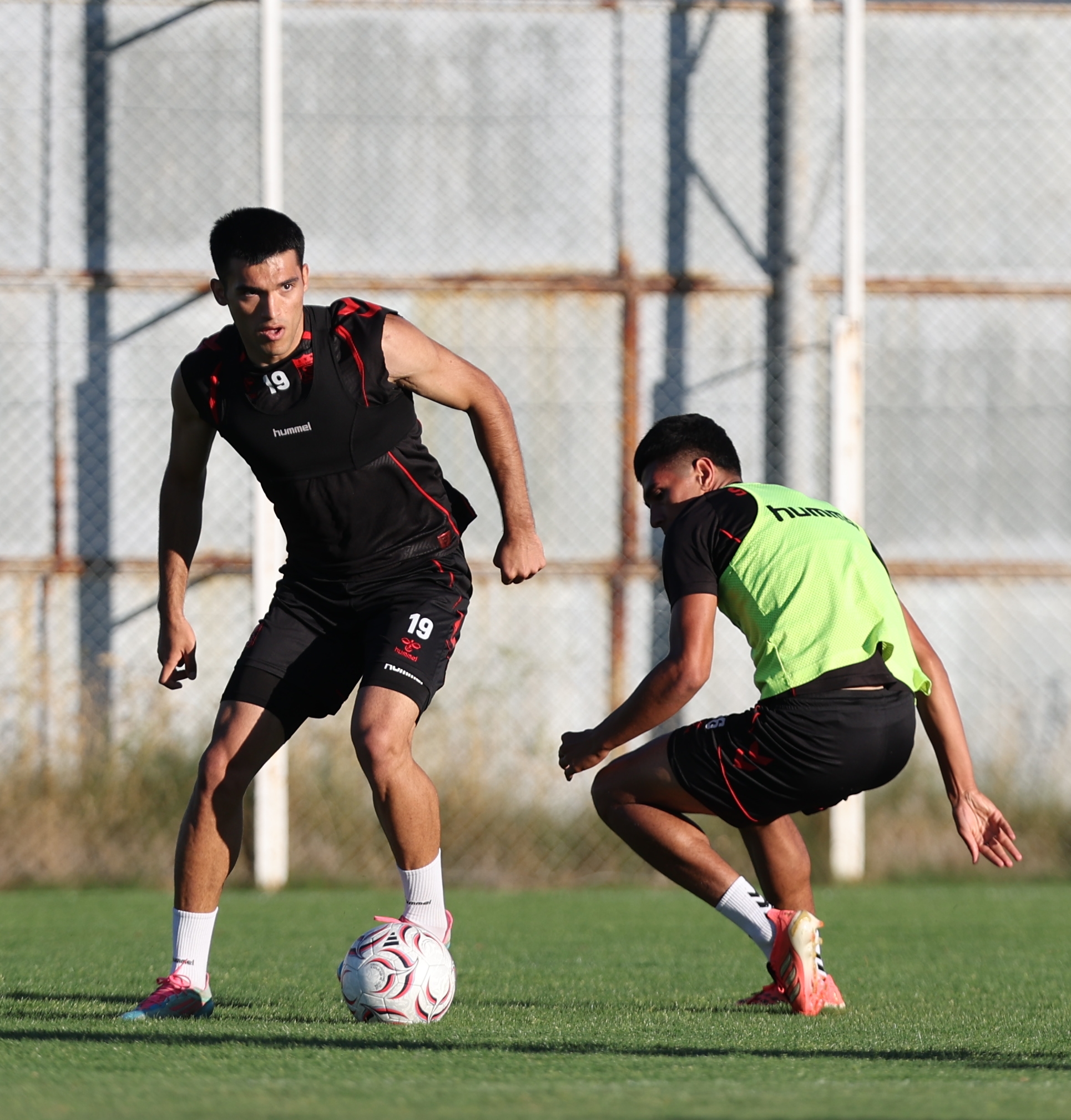 aa-20260903-42378826-42378825-sivasspor-antalyaspor-macinin-hazirliklarina-basladi.jpg