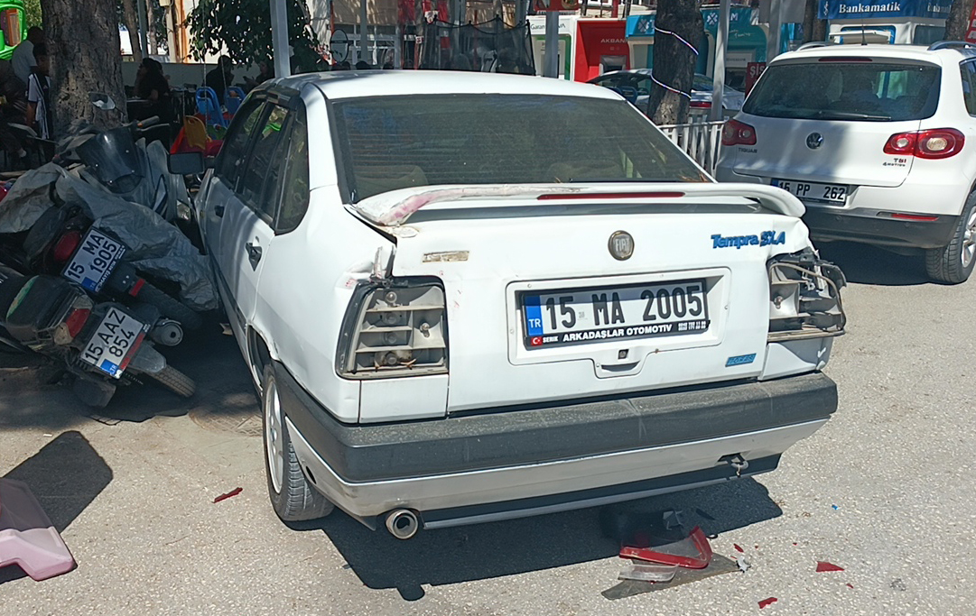 traktorle-5-arac-ile-2-atmye-carpti-12-1492917-444135.jpg