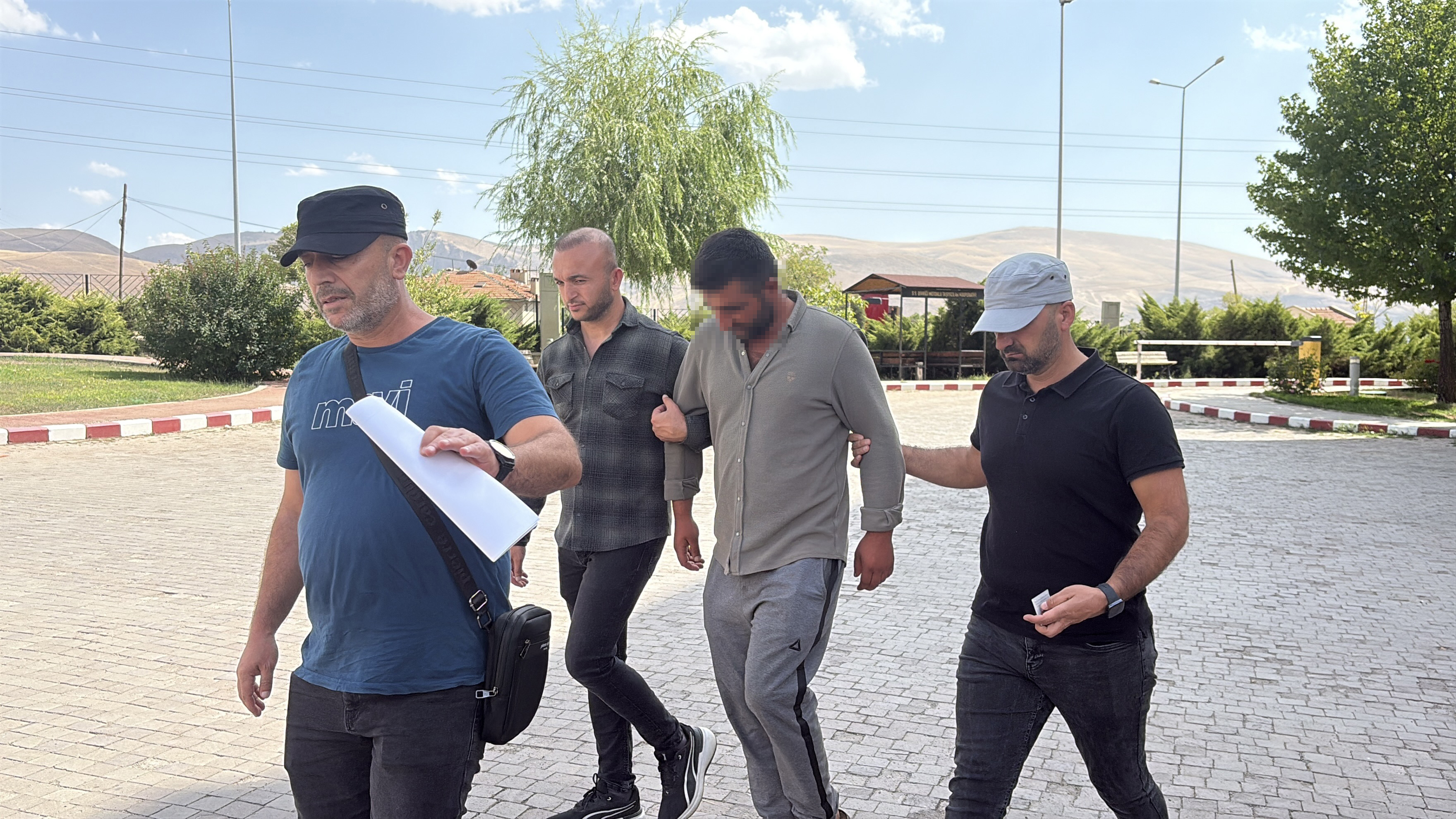 busra-bebek-olayinda-yeni-gelisme-karde-1510280-449377.jpg
