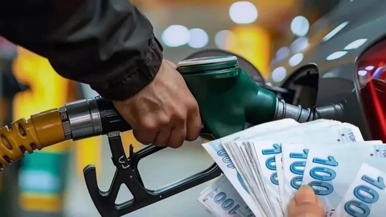 motorine-bir-zam-daha-geliyor-arac-sahipleri-dikkat-1789539441-8166.jpg