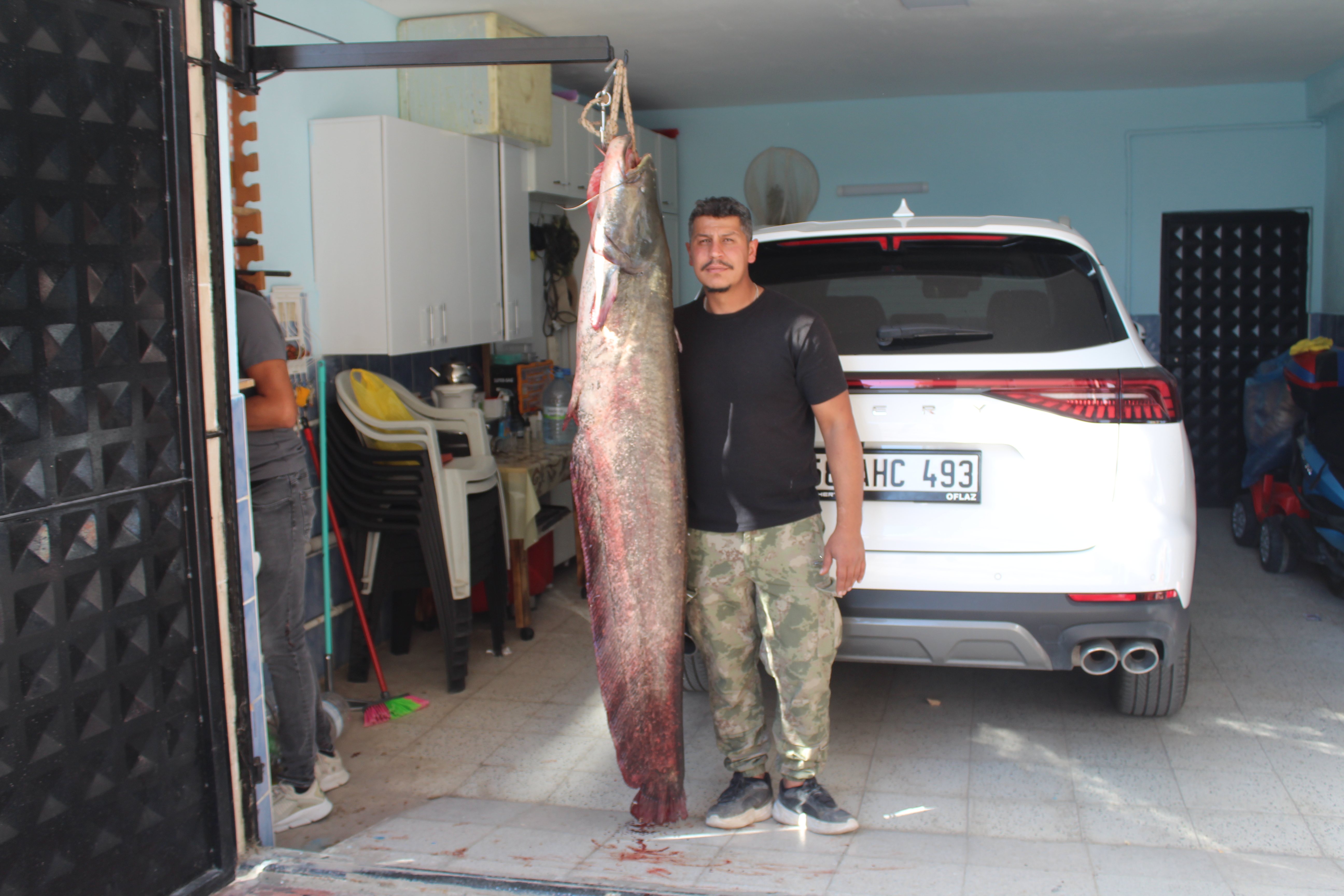 kizilirmakta-oltaya-190-santimetrelik-y-1515004-450723.jpg
