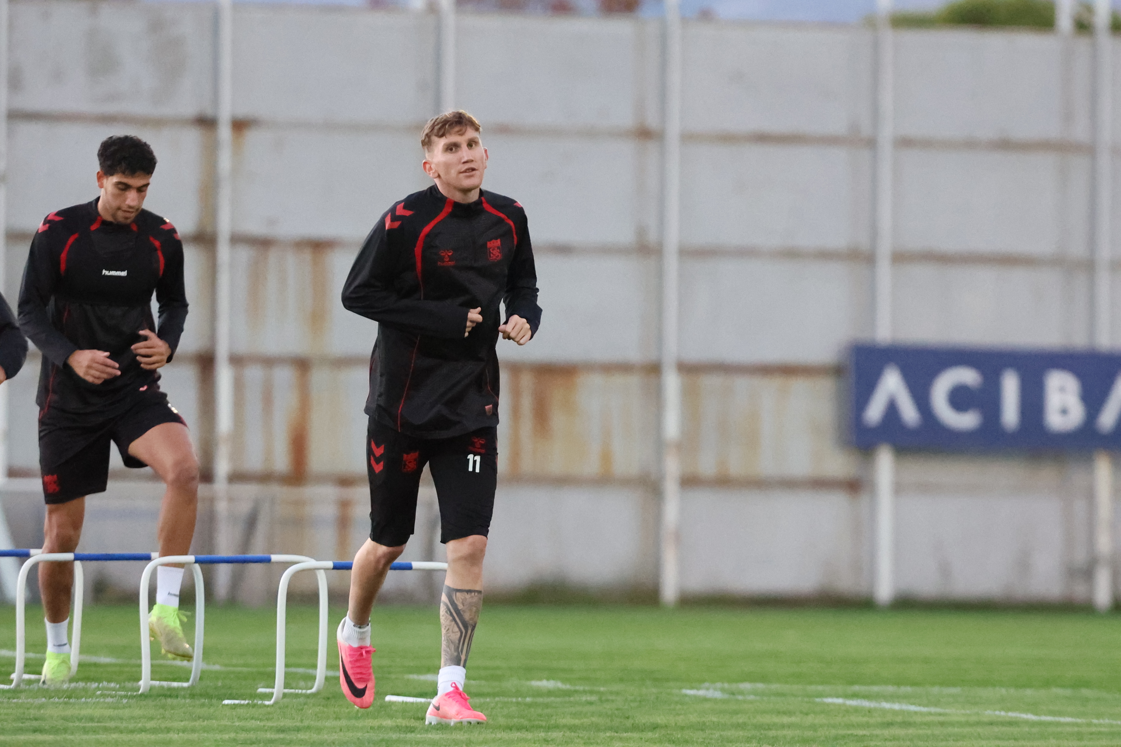 aa-20260925-42570631-42570630-sivasspor-pendikspor-maci-hazirliklarina-basladi.jpg
