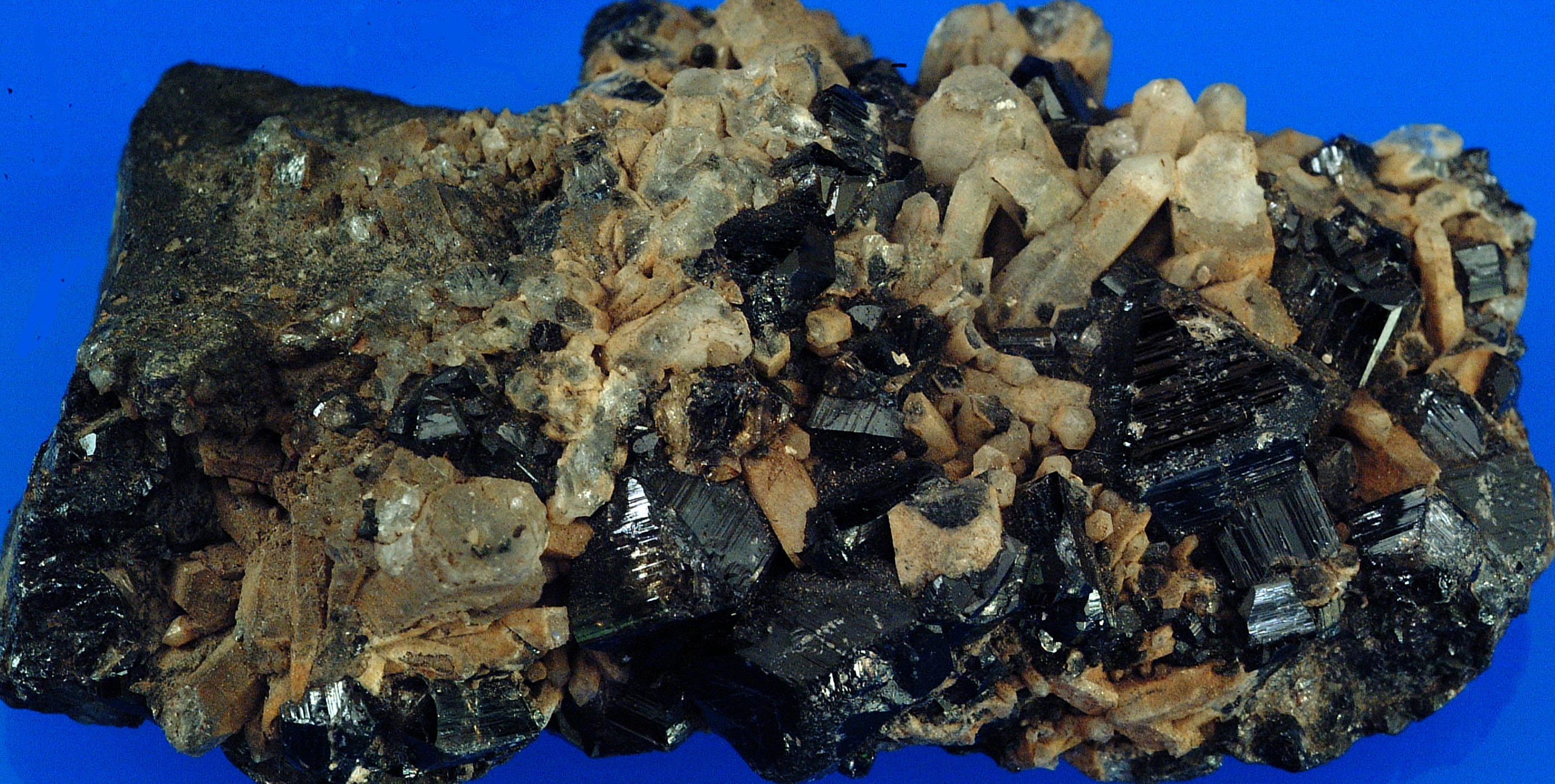 turkiyenin-toryum-hazinesi-4-bin-yilli-1527495-454457.jpg