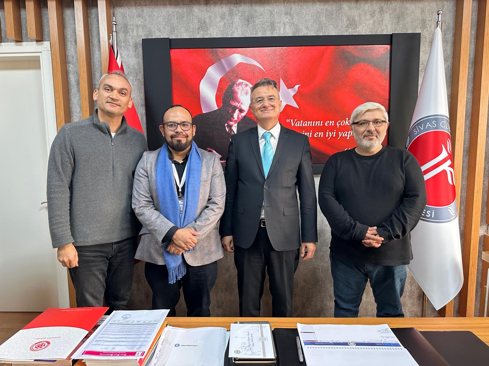 perudan-sivas-cumhuriyet-universitesine-akademik-ziyaret-36378.jpg