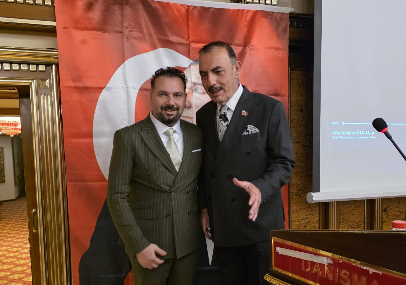 cfe36611-a90f-40bc-9ac7-62486449eab7.jpg