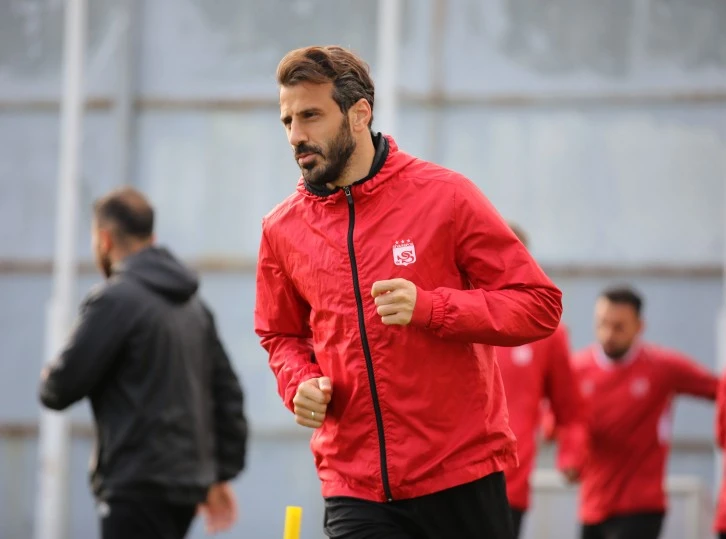 Caner’den Zehir Zemberek Sözler!