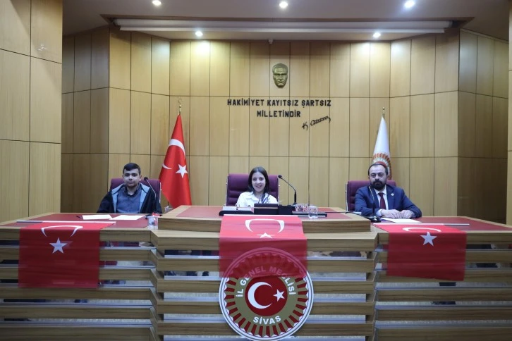 Sivas'ta Yerel Meclisi Çocuklar Yönetti