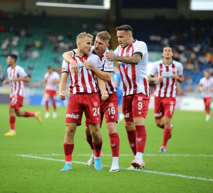 Sivasspor’da Sainz Fırtınası!