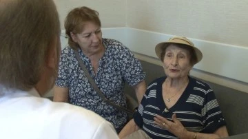 92 Yaşında Kanseri Yenerek Hastalara İlham Oldu