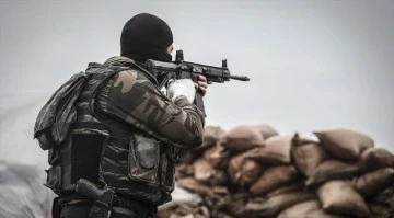12 PKK’lı Terörist Etkisiz Hale Getirildi   