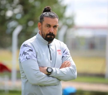 Servet Çetin'den Sivassporlu Futbolculara Uyarı