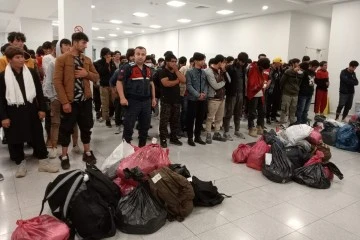 Sınırda 39 Kişi Yakalandı