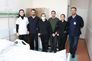 Sivas'ta Başarılı Kırık Ayak Operasyonu