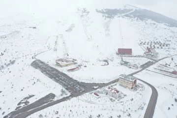 Sivas Yıldız'da Kar Kalınlığı 25 Santimetre 