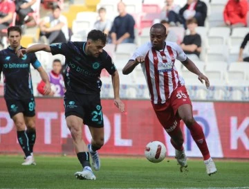 Sivasspor İlk Yarıyı 1-0 Önde Kapadı