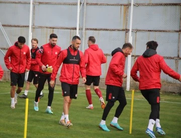 Sivasspor Zorlu Maça Hazır