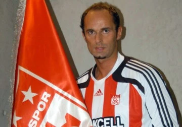 Sivasspor Camiası Yasta! Futbolcu Hayatını Kaybetti