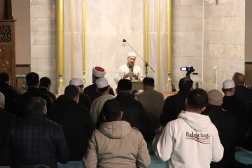 Zulüm Altındaki Müslümanlar İçin Dua
