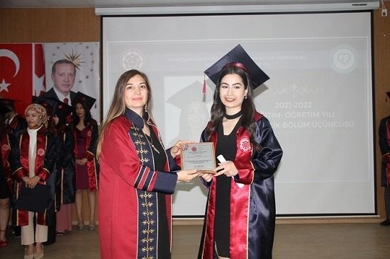 Suşehri’nde mezuniyet heyecanı